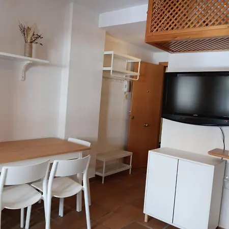 Estudio Arttyco Con Piscina Y Jacuzzi